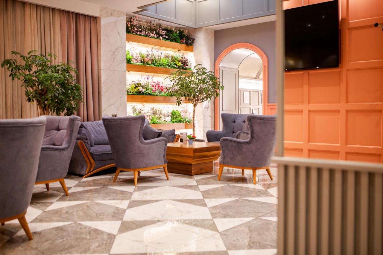 Hotel Theatrum 5*