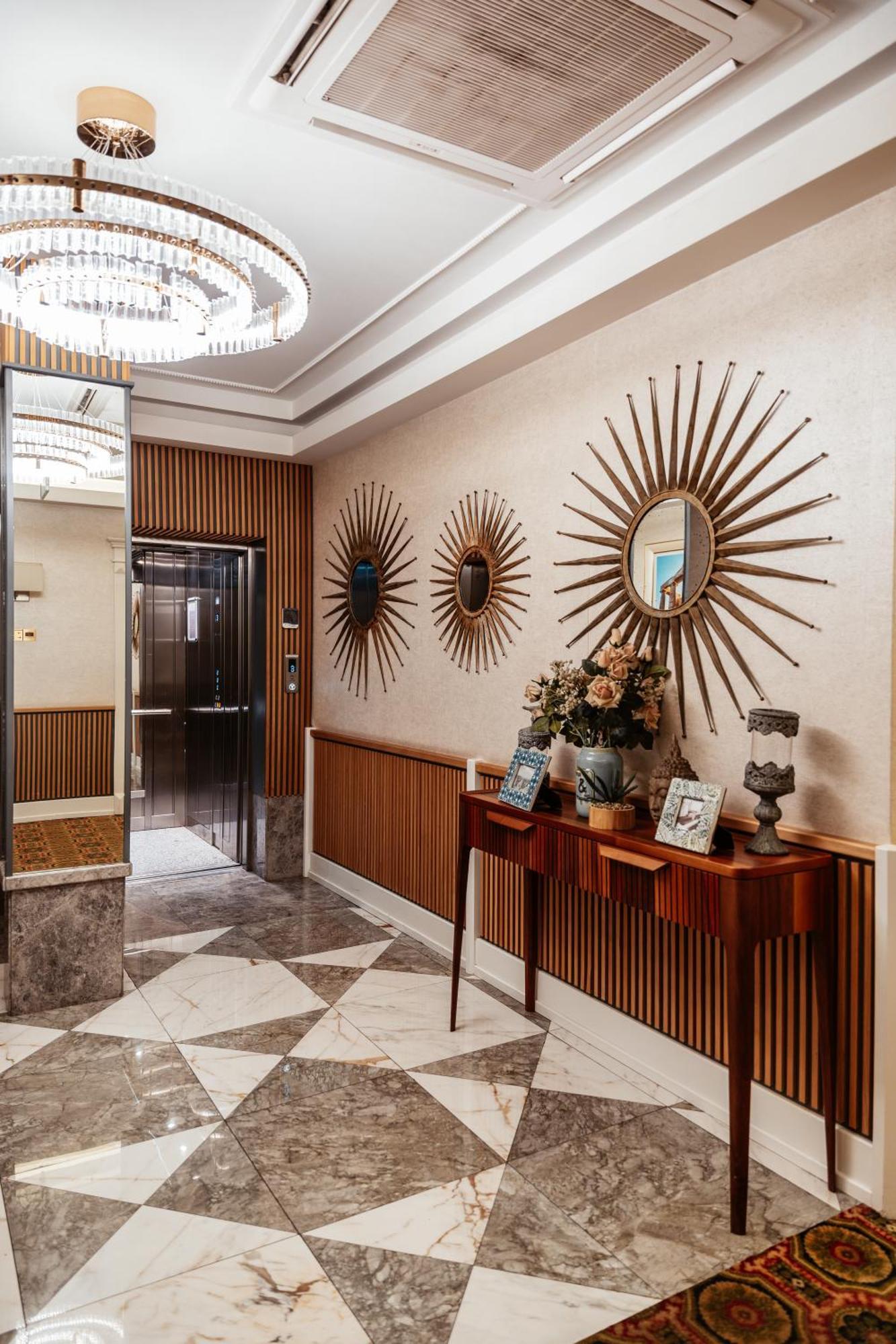 Theatrum Hotel