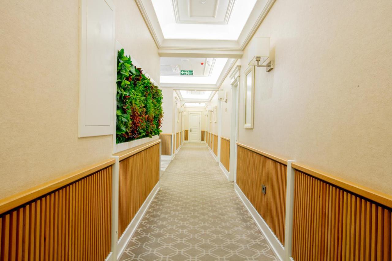 Theatrum Hotel