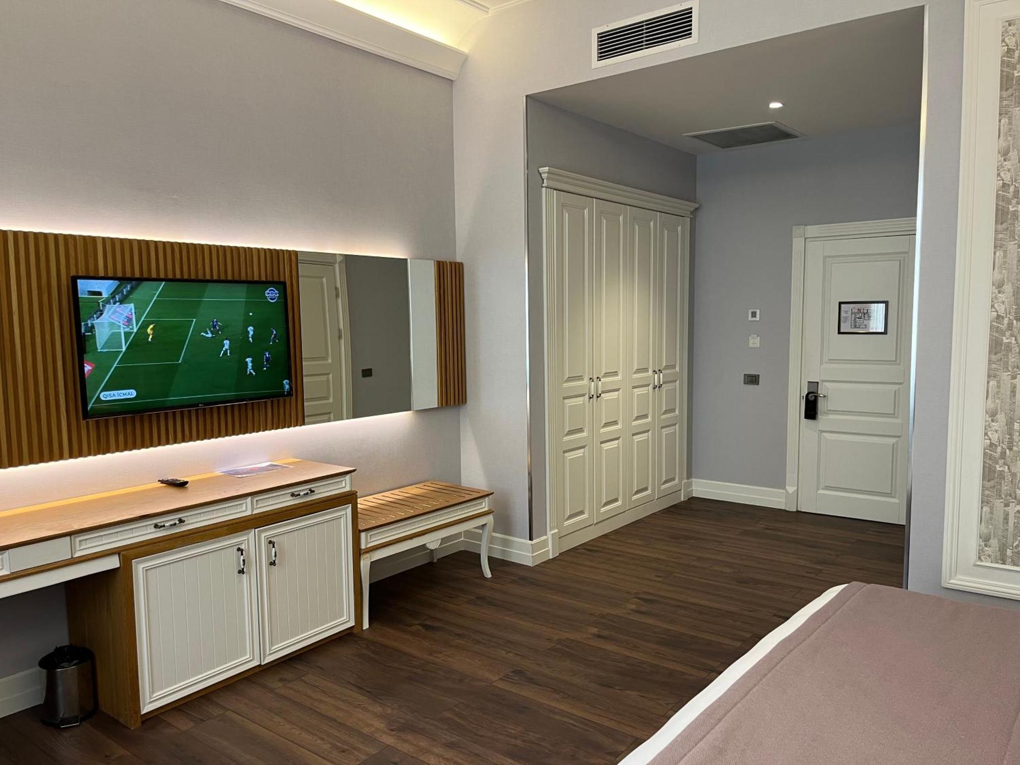 Theatrum Hotel 5*